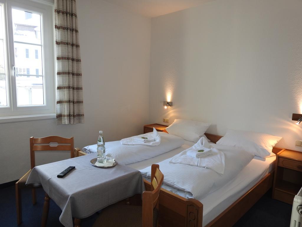 Hotel Hasen Kaufbeuren Allgaeu Exterior foto